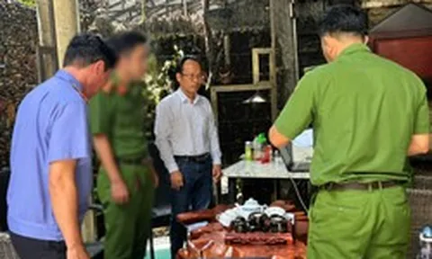 Thi hành lệnh bắt tạm giam, khám xét nơi làm việc của quản lý Đoàn Lê Ngọc Phi Lân SN 1975