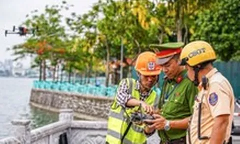 Công an Hà Nội thử nghiệm UAV giám sát an ninh trật tự từ trên không