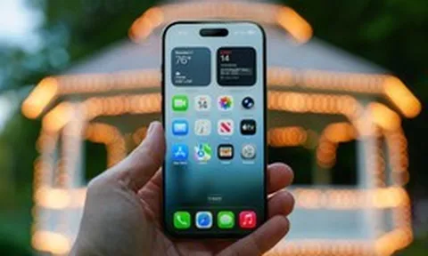 Mẫu iPhone màn hình lớn đang có giá giảm gần chục triệu đồng