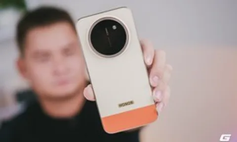 Pin iPhone 17 Pro Max và Galaxy S26 Ultra cộng lại cũng không bằng máy này