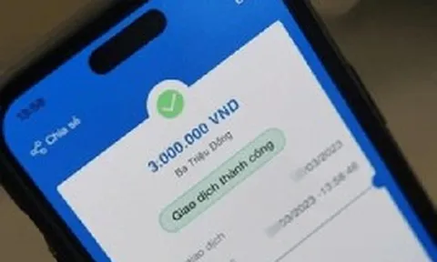 Tài khoản ngân hàng liên tiếp nhận 3.000.000, 4.000.000 đồng cùng 1 ngày nhưng không rõ người gửi, Bùi Thị Nhiên lập tức báo công an