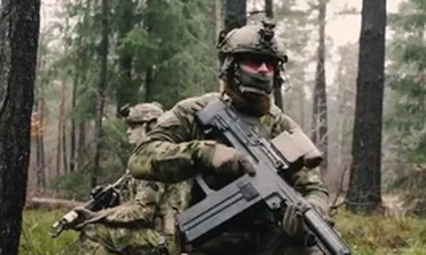 Rheinmetall tạo ra cách mạng chiến trường với súng phóng lựu thông minh HAMMR