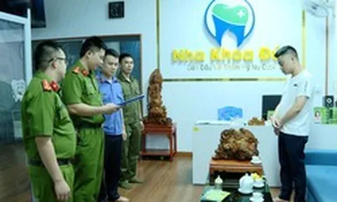 Bắt chủ Phòng khám chuyên khoa Răng - Hàm - Mặt Anh Đức