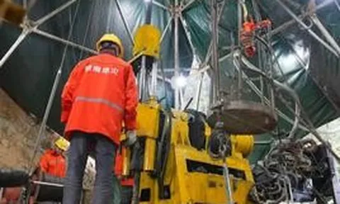 Phát hiện Trung Quốc đang vận hành tháp khoan hơn 30m, đào tìm dưới lòng đất thứ cả thế giới khao khát