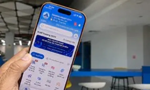 Đà Nẵng có 'siêu app' cho dân, ngồi nhà vẫn biết máy bay đổi cửa - đổi giờ