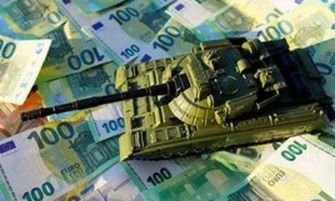 Pháp đang tìm cách thu lợi từ việc bán vũ khí cho Ukraine