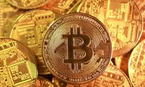Gần 4.000 Bitcoin trị giá 320 triệu USD bốc hơi, hacker để lại lời nhắn bí ẩn