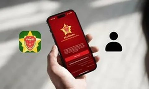 Công an khuyến cáo người dân lập tức kiểm tra thông tin này trên VNeID kẻo bị tự động khoá tài khoản