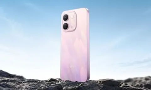 Mẫu điện thoại pin 10.000 mAh, lập kỷ lục Guiness chạy 32 giờ liên tục không nghỉ