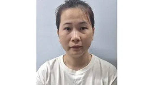 Thi hành lệnh bắt tạm giam cựu nhân viên ngân hàng Trần Thị Cẩm Hoa SN 1990