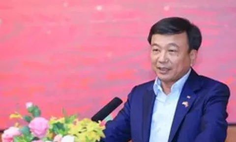 Thứ trưởng Bộ Xây dựng Nguyễn Danh Huy giữ chức Phó Chủ nhiệm Văn phòng Chính phủ