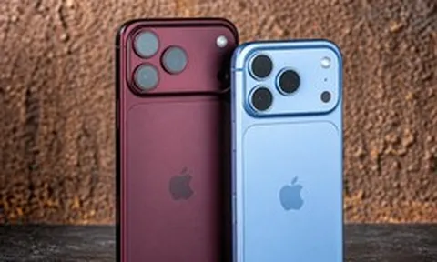 Nghịch lý iPhone 18 Pro Max, bản đắt nhất lại dùng bộ nhớ chậm hơn: Nếu là hãng Android, có lẽ đã bị "ném đá" trên toàn cầu