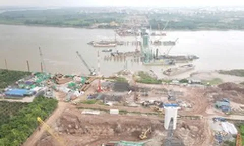 Tăng tốc thi công xây dựng tuyến đường kết nối sân bay Gia Bình với Thủ đô Hà Nội