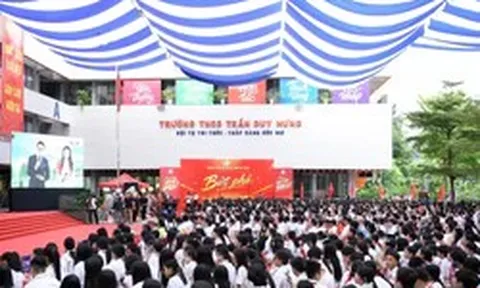 Từ 15/11, ban đại diện cha mẹ học sinh không được thu, quản lý tiền hỗ trợ