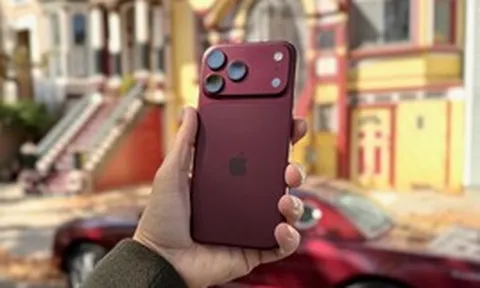 iPhone 18 Pro Max gặp lỗi mất sóng, Apple phải đổi máy miễn phí