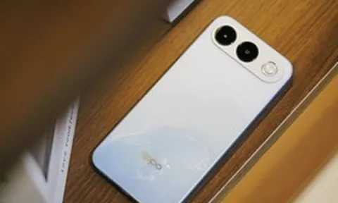 Đây là OPPO A7 Pro 5G: Smartphone dòng A đầu tiên khiến mình chủ động lật camera selfie khi đi chơi