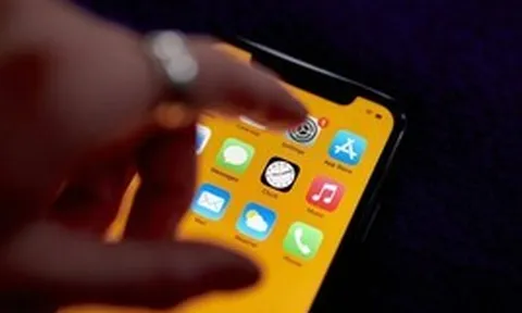 Mã độc nhắm tới người dùng iPhone, có thể âm thầm truy cập ảnh và mật khẩu