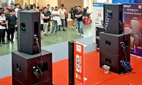 Đi xem công nghệ biểu diễn đỉnh cao thế giới tại Plase Show 2026