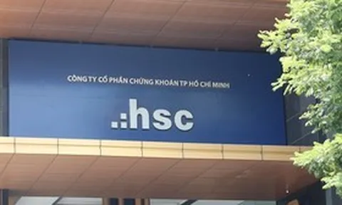 HSC lãi gần 300 tỷ đồng, chi tới 900 triệu đồng/tháng trả lương cho Tổng Giám đốc