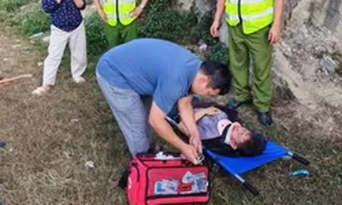 Một người rơi xuống vực sâu hơn 300m ở Tuyên Quang