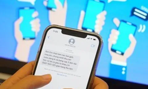 Tin nhắn SMS giả mạo xuất hiện ngay sau tin nhắn thật từ ngân hàng: Làm sao để phân biệt?