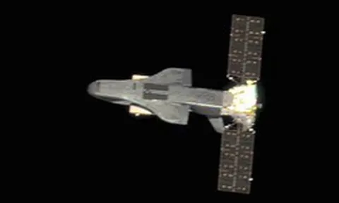 Trung Quốc sao chép thành công tàu vũ trụ X-37B của Mỹ?