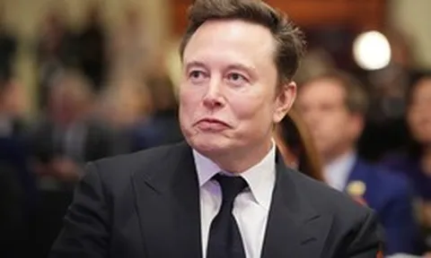 Cuộc chơi xe điện nóng hơn bao giờ hết: Elon Musk tuyển người có thể quản lý hơn 20 dự án trạm sạc cùng lúc tại Việt Nam