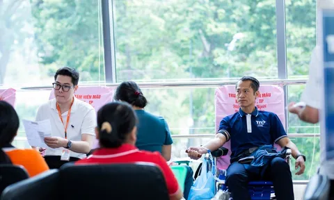 15 năm chương trình hiến máu tình nguyện “Niềm vui từ lòng nhân ái”