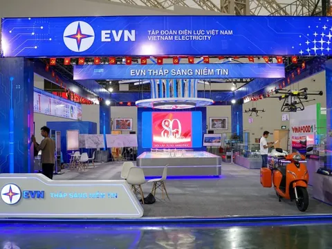 EVN khẳng định vai trò 'huyết mạch năng lượng' tại Triển lãm thành tựu đất nước