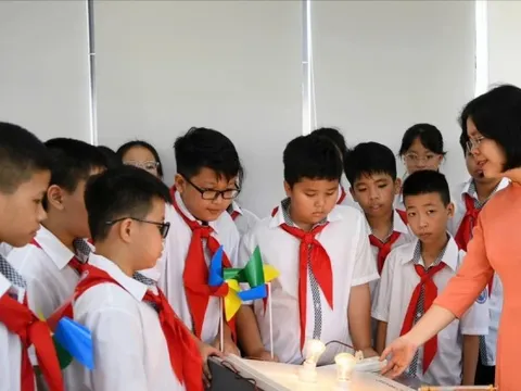 Từ tháng 1/2026, thu nhập của nhà giáo tăng hay giảm?