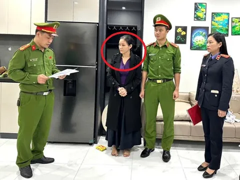 Khám xét chỗ ở, bắt Đậu Thị Huyền Trang