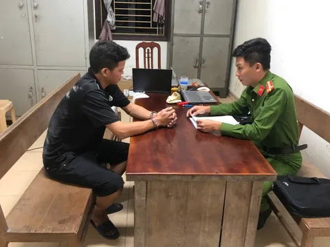 Bắt Bùi Ngọc Hiểu sinh năm 1990