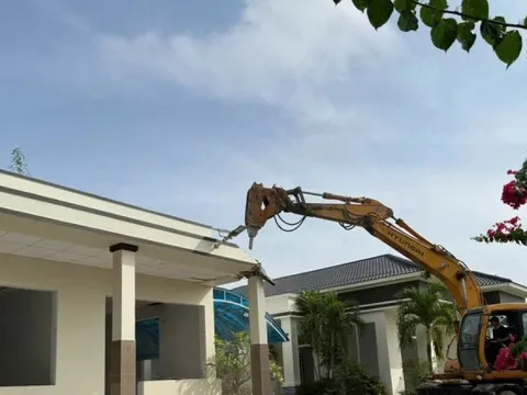 Cưỡng chế resort rộng 6,6ha, xây trái phép ở danh thắng Đồi cát bay Mũi Né