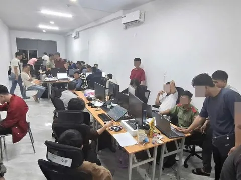 Hé lộ bí mật của ông chủ công ty công nghệ Trần Lê Duy và 63 nhân viên có trình độ cao