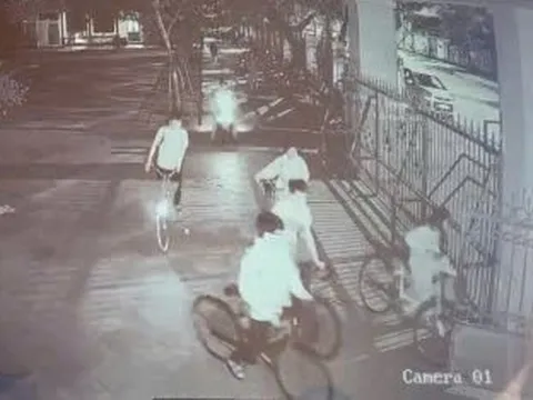 Thông tin mới vụ phát hiện hiệu phó và giáo viên tổ chức dạy thêm trái phép vào buổi tối tại trường