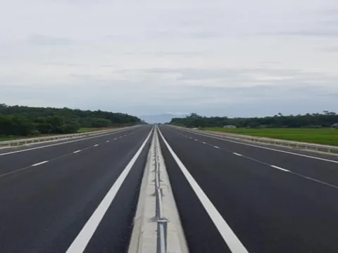 Phổ Yên hưởng lợi từ cú hích hạ tầng - logistics - công nghiệp