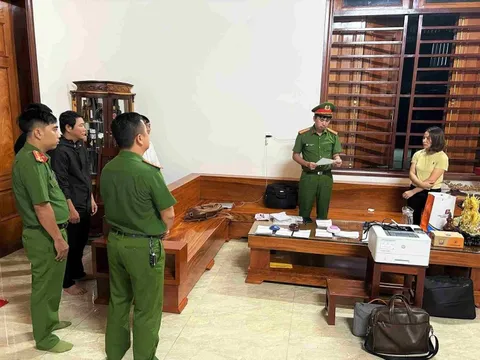 Cấm đi khỏi nơi cư trú đối với nữ giám đốc Phan Thị Quyết