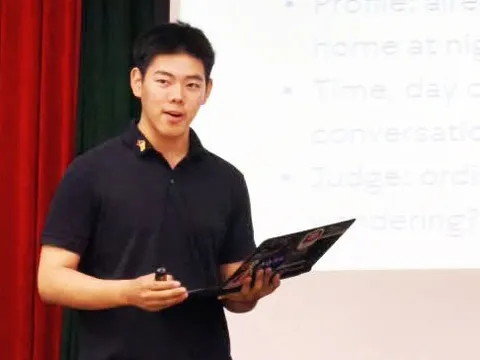 Sinh viên làm ứng dụng AI ngăn người già đi lạc