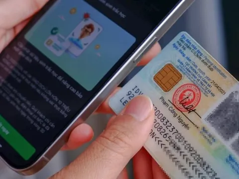 3 độ tuổi bắt buộc đổi CCCD gấp trong năm 2025, chậm trễ sẽ bị phạt tiền và "đóng băng" tài khoản ngân hàng