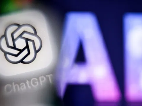 OpenAI và Microsoft bị kiện sau vụ con giết mẹ rồi tự tử nghi liên quan ChatGPT