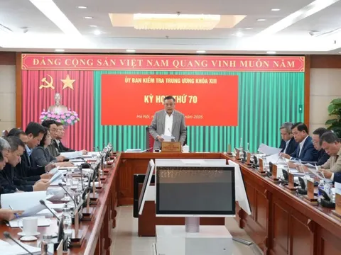 Kỷ luật cảnh cáo 2 nguyên Thứ trưởng Bộ Lao động - Thương binh và Xã hội