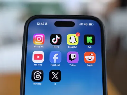 Úc cấm mạng xã hội, giới trẻ ồ ạt chuyển sang ứng dụng lạ