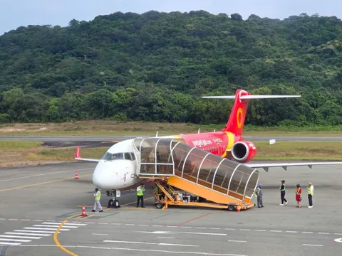 Từ ngày 17/12, Vietjet tăng gấp đôi chuyến bay đến Côn Đảo