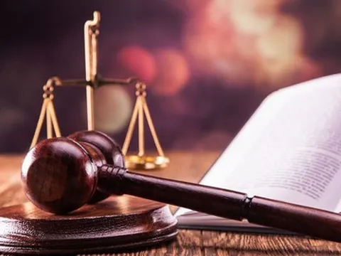 Chính sách nổi bật về tiền lương, giảm thuế, bảng giá đất... có hiệu lực từ 1/1/2026