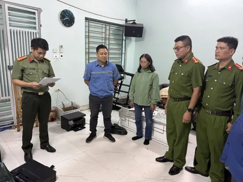 Khám xét khẩn cấp nơi ở, khởi tố Đỗ Thị Thu Hường sinh năm 1993 trong chuyên án liên tỉnh lớn