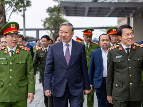 Tổng Bí thư Tô Lâm thăm, làm việc tại Trung tâm Dữ liệu quốc gia