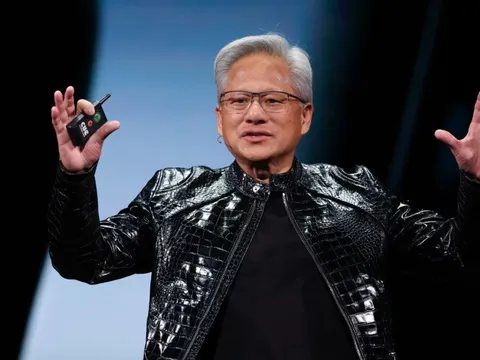 CEO Nvidia ca ngợi robot là 'những người nhập cư AI', khẳng định robot sẽ tạo thêm việc làm
