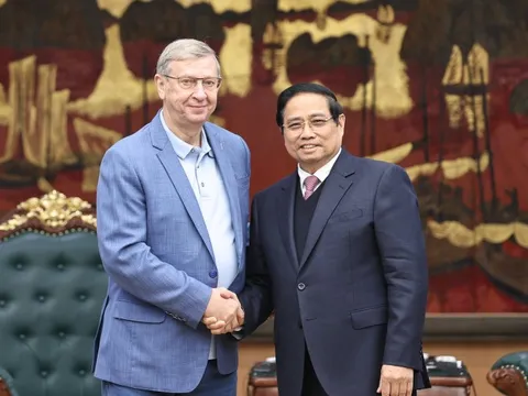 Thủ tướng Phạm Minh Chính tiếp Chủ tịch tập đoàn kinh tế tư nhân lớn nhất của Nga