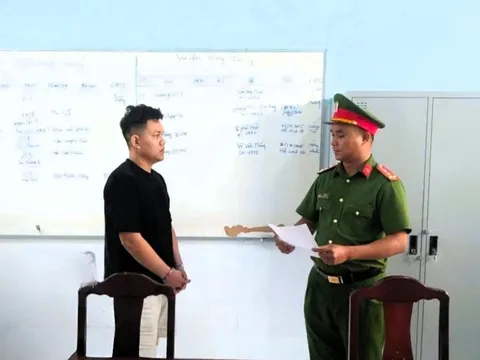 Bắt Lê Phước Hiệp sinh năm 2000 khi vừa từ Campuchia về