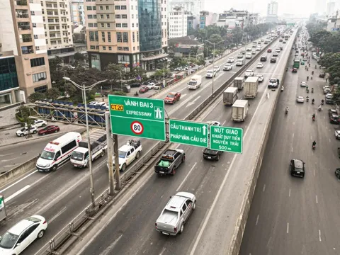Đường thông thoáng khi Hà Nội cấm xe tải từ 2 tấn vào nội đô ban ngày